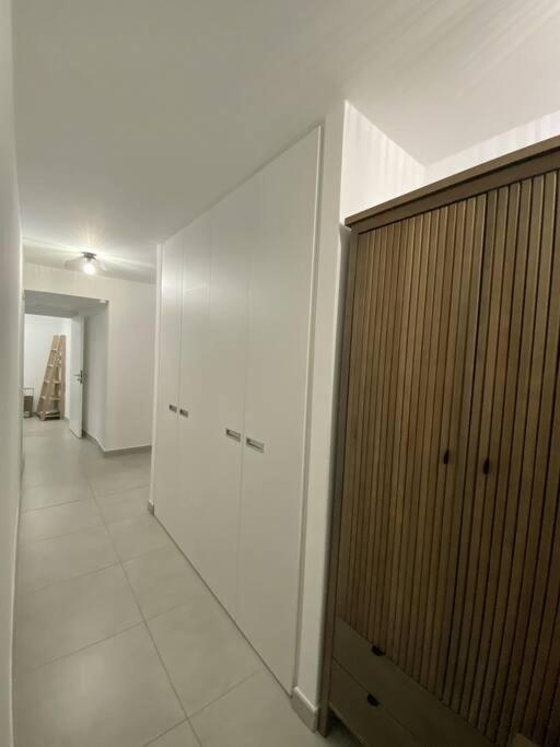 B32- T3-Les Hauts Du Port-Parking-Clim-Wifi-50M Du Port Bonifacio  Esterno foto